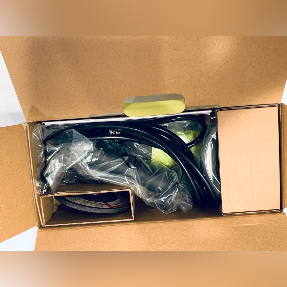 NEW Ryobi ANGLE GRINDER 5.5 Amp Corded 4-1/2 in. Angle Grinder AG4031G - Picture 5 of 5